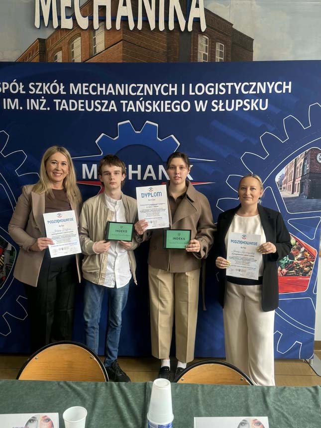 „The Power of Arguments – English Language Debate in Mechanik”!